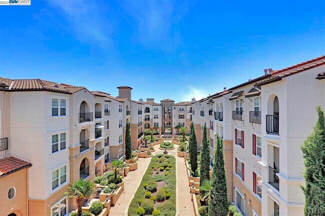 Foto del edificio - 3360 Maguire Way
