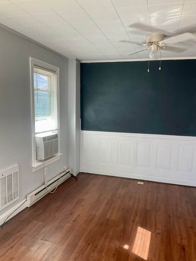 Foto del edificio - 201 W Water St