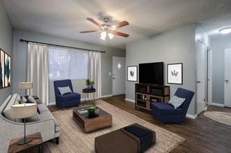 Building Photo - 514 NE Corder St
