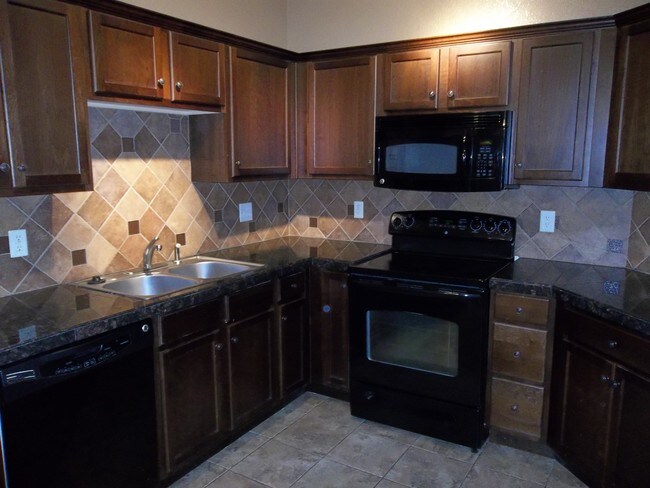2450 Windrow Dr Fort Collins Co 80525 Townhouse For Rent In