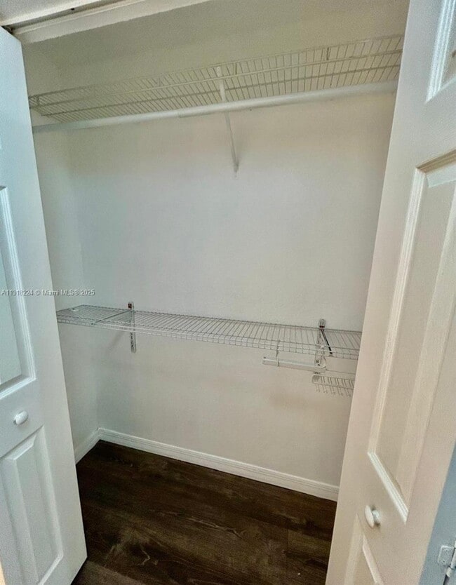 Building Photo - 10870 NW 88th Terrace