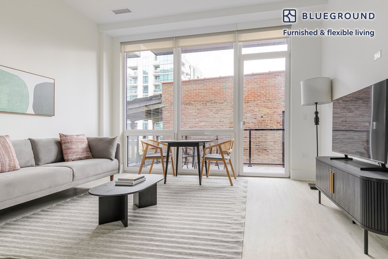 Foto principal - 812 W Adams St