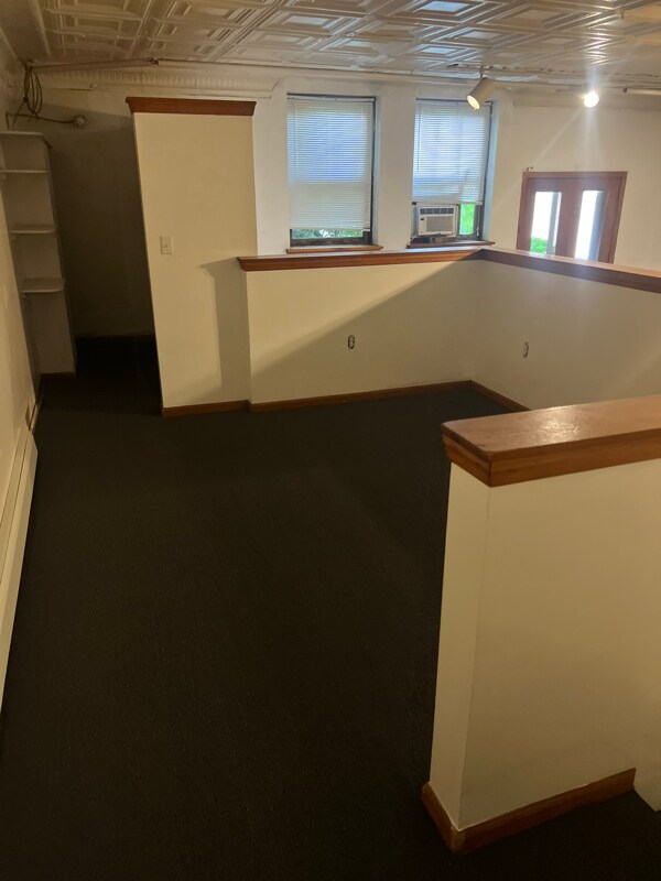 Building Photo - 1580 Electric Ave