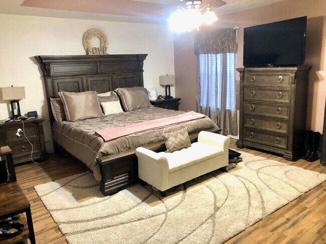 Foto del edificio - 710 Woodland Dr