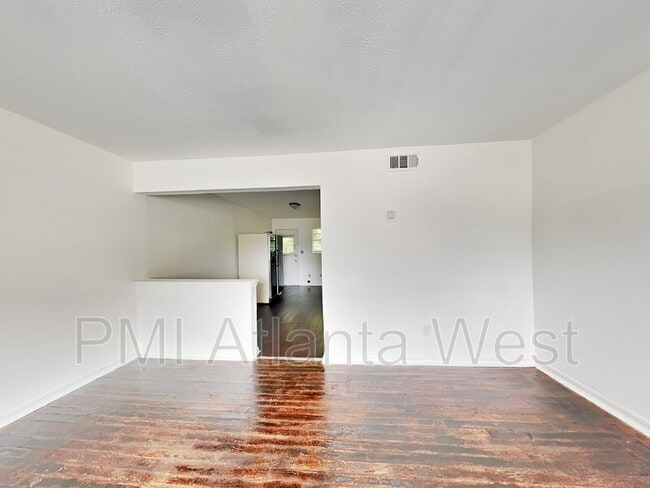 Foto del edificio - 509 Hwy 138 W