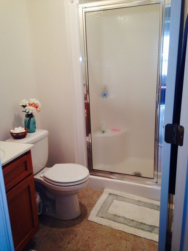 Foto principal - 1608 Whipple Dr