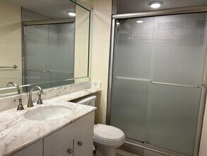 Building Photo - 19355 Turnberry Way