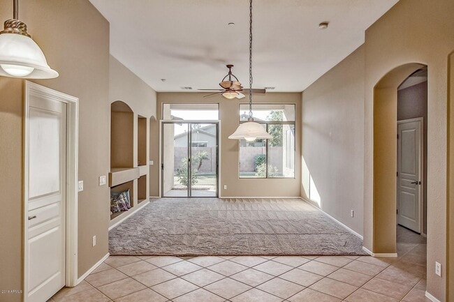 Building Photo - 13505 W Catalina Dr