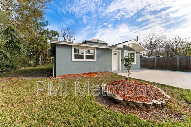 Building Photo - 5117 Mallett Dr