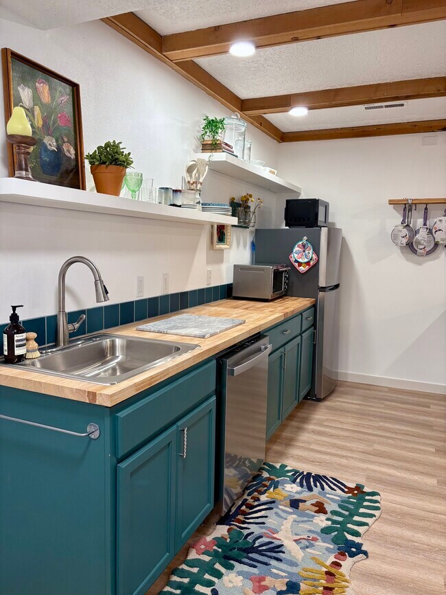 Foto del edificio - 1910 NW 108th Ave