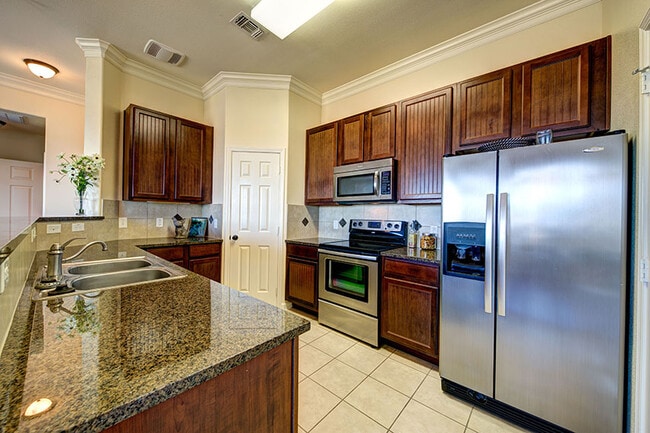 Interior Photo - Glenhaven at Star Ranch