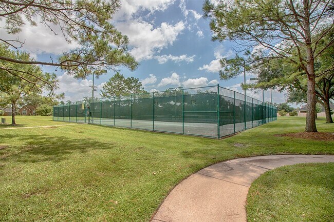 Foto del edificio - 2218 Longspur Ln