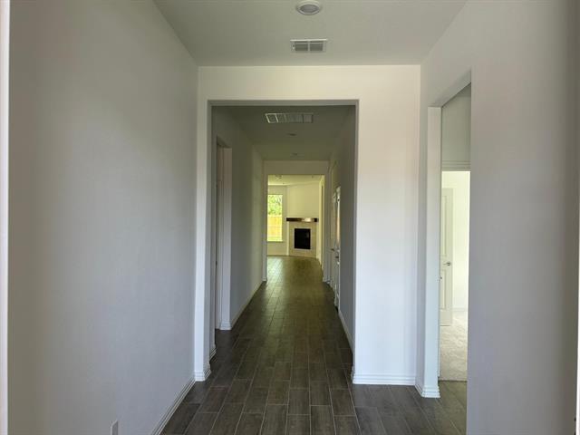 Building Photo - 724 Penvenen Pl