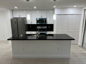 Building Photo - 13370 SW 91st Terrace