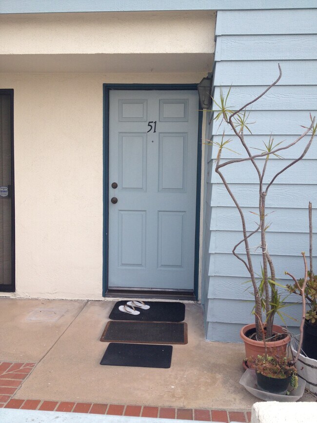 Front patio entrance - 15111 Freeman Ave