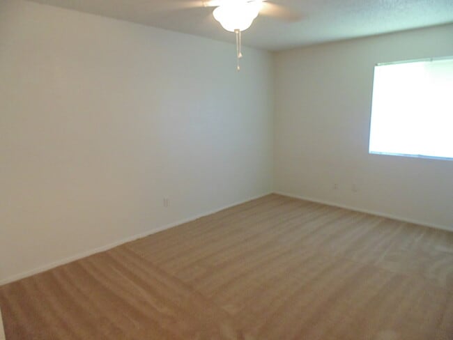 Building Photo - 3606 Major St