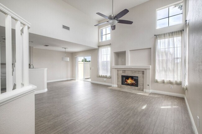 Foto del edificio - 3Bed/2.5Bath in Alacima Community~ Los Alamos