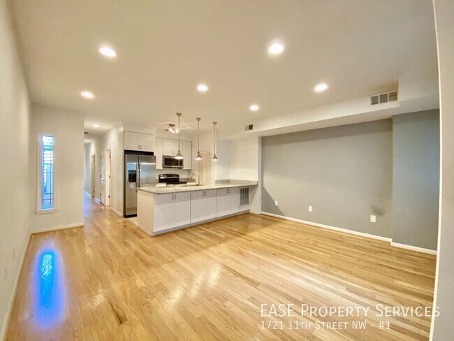 Building Photo - 1721 11th St NW