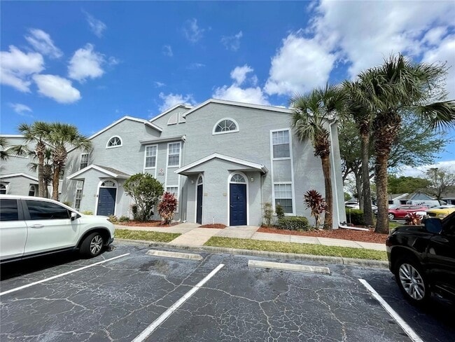 Building Photo - 1612 Columbia Arms Cir