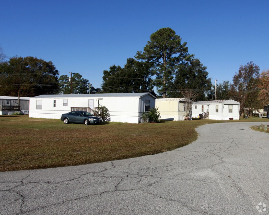 Foto principal - Crosby Mobile Estates