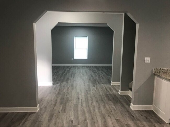 Foto del edificio - 1229 Bell St