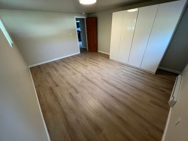 Foto del edificio - 7900 S 120th St