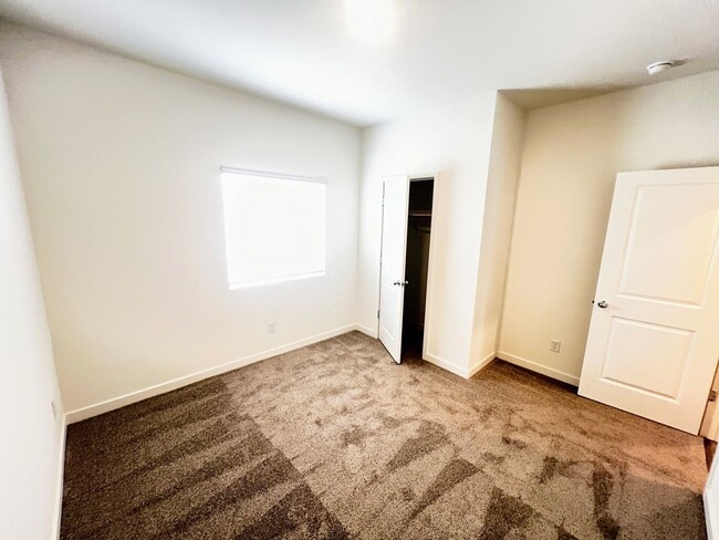 Building Photo - New Build For Rent