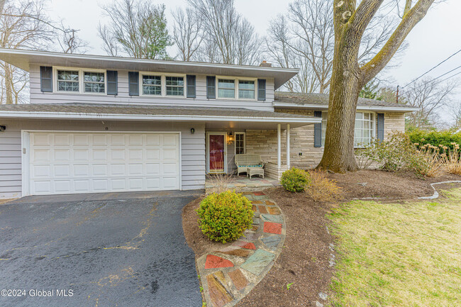 Building Photo - 8 Myton Ln