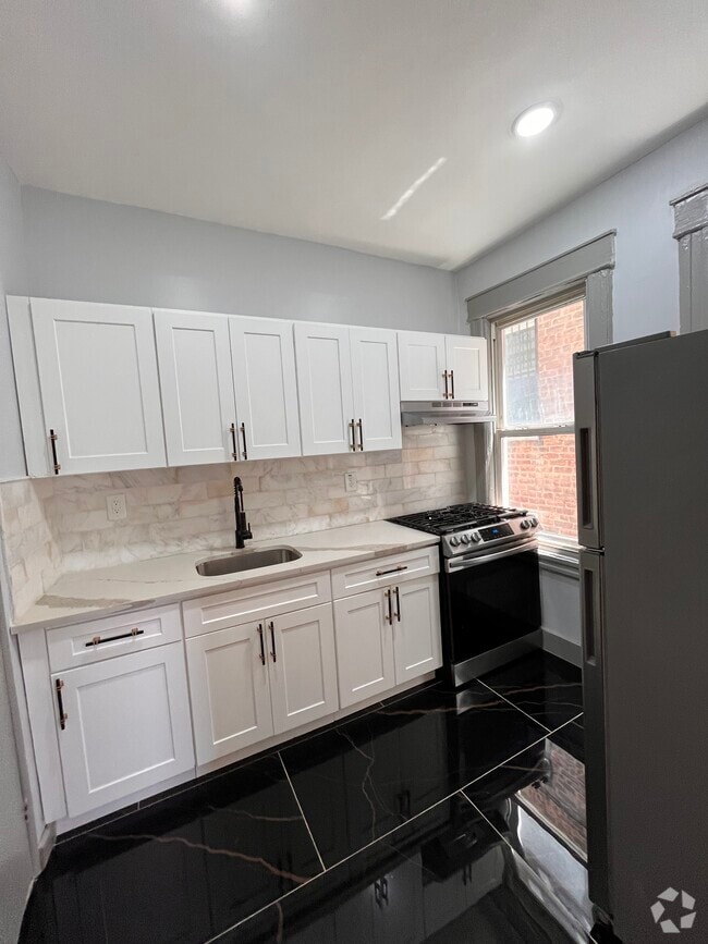 Building Photo - 156 Wegman Pky