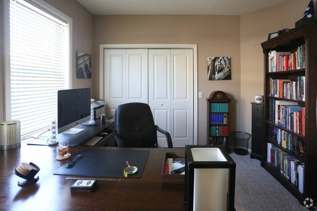 Interior Photo - The Gables in The Village of Cherry Hill