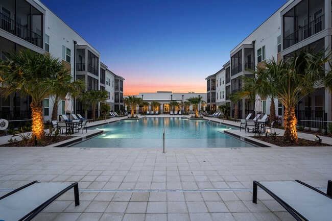 Building Photo - Brixley
