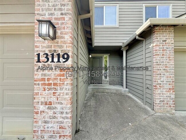 Foto del edificio - 13319 SW 154th Ave