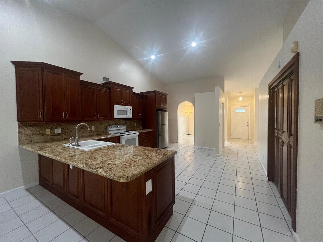 18377 Fresh Lake Way, Boca Raton, FL 33498 House Rental in Boca Raton