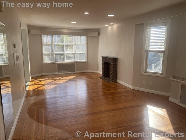 Photo - 16 Alexander Ave Apartment