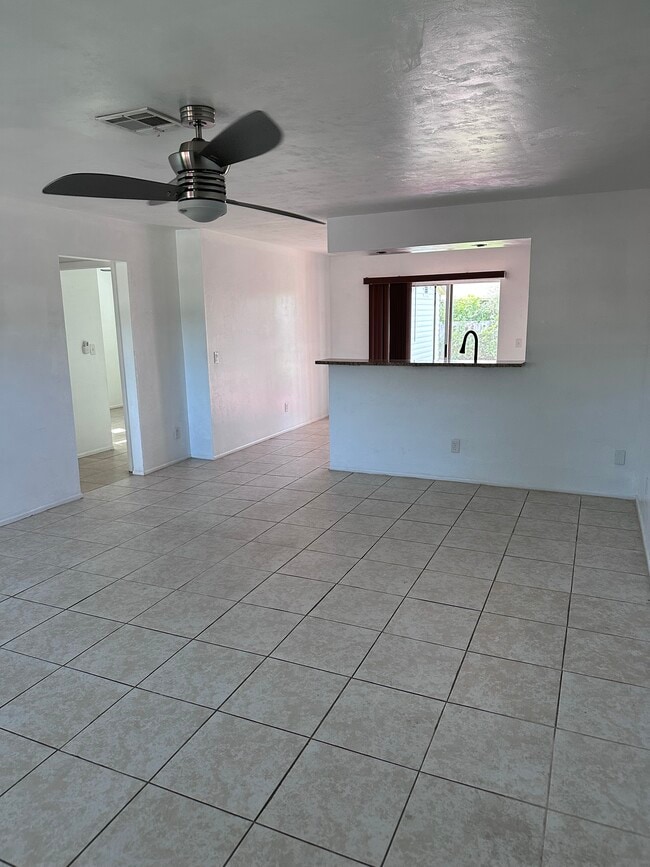 Building Photo - 4474 Frankie Ct