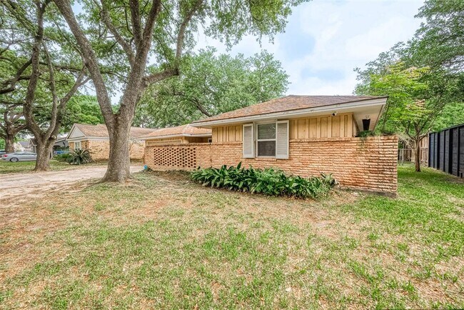 Foto del edificio - 5238 Beechnut St