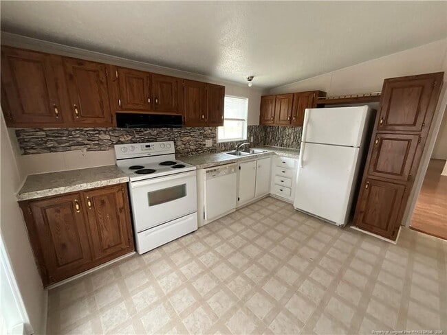 Foto del edificio - 159 Pine Haven Dr