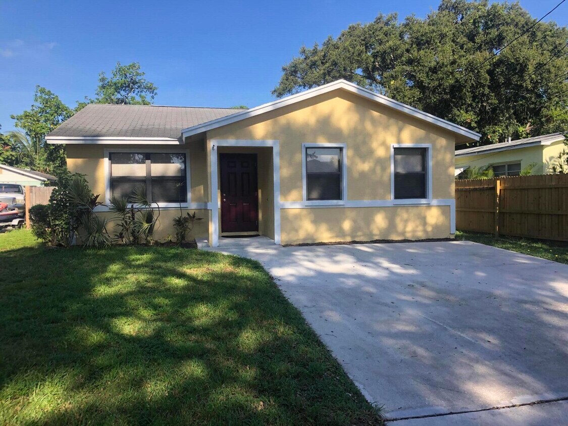 4703 Mathis St, Lake Worth, FL 33461 House Rental in Lake Worth, FL