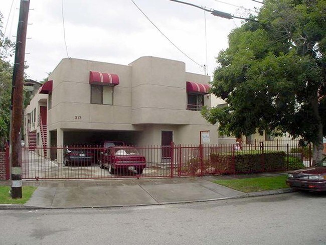 Foto del edificio - 317 San Pascual Ave