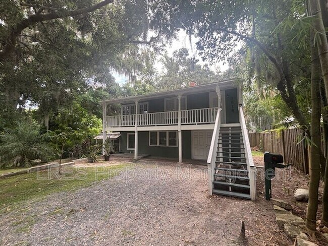 Foto del edificio - 1618 E Livingston St