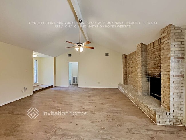 Foto del edificio - 19607 Horseshoe Lake Ln