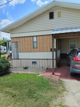 Building Photo - 25414 Evans St