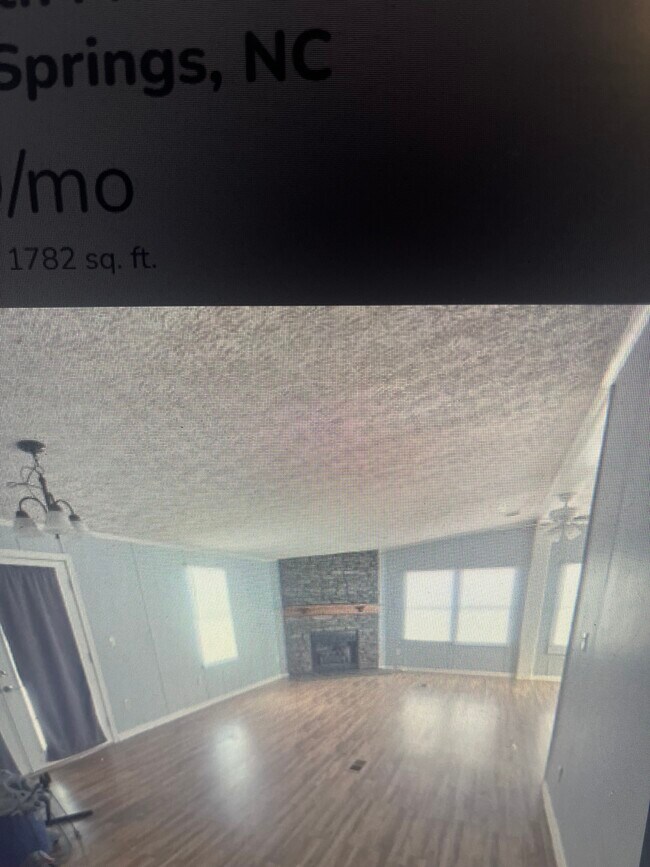 Foto del edificio - 5654 Davis-Hardy Rd