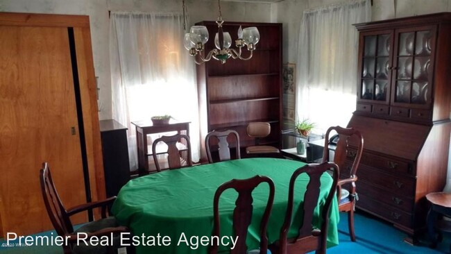 Foto del edificio - 4 br, 2 bath House - 557 Rock Rd