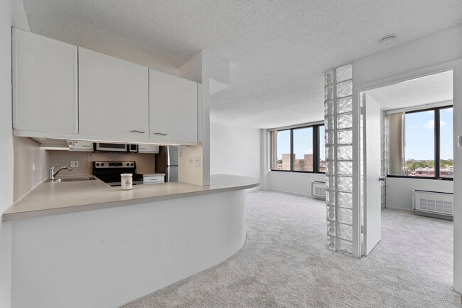 Foto del edificio - 2754 N Hampden Ct