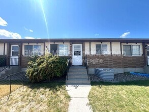 Building Photo - 1429 Aspen St