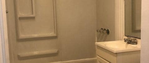 Foto del edificio - 901 E Emerson St