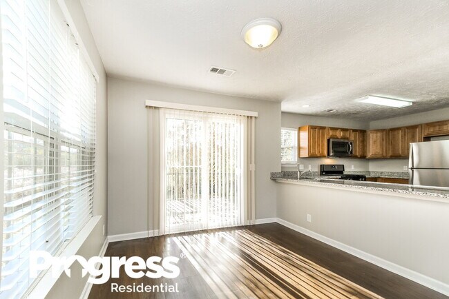 Building Photo - 612 Forest Pointe Pl