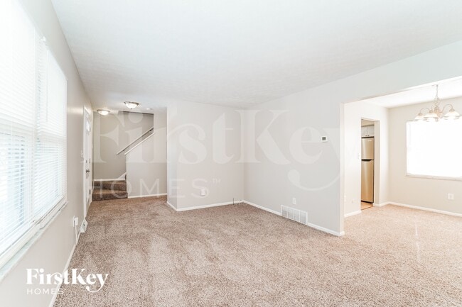 Building Photo - 1369 Greenock Rd