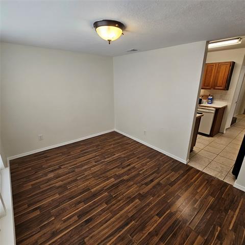 Foto del edificio - 3209 WHATLEY Dr